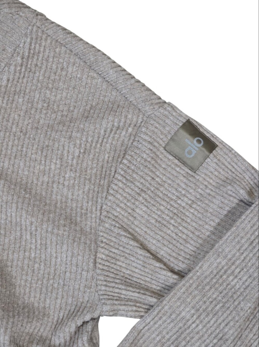ALO Yoga Muse Ribbed Crop Sweater in Heather Oat Size Med - Picture 4 of 6